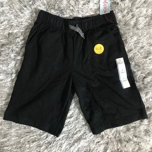3/20Cat and jack black boy shorts